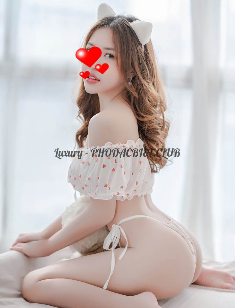 reup-thien-than-tuoi-teen-angelia-nguyen-dep-hut-hon-vo-cung-sexy-2019744-original.jpg